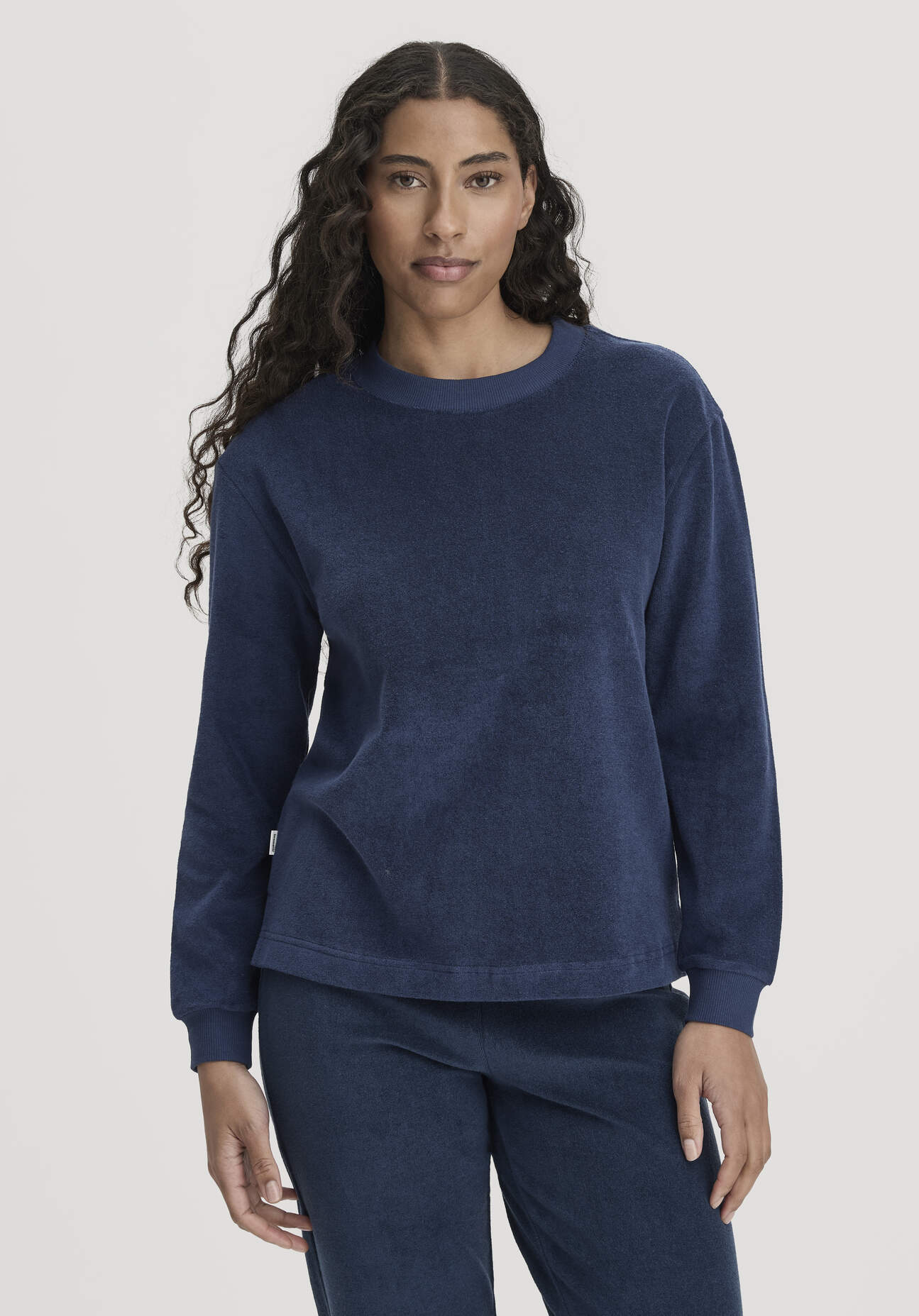 hessnatur Damen Frottee Loungeshirt Oversize PURE COTTON aus Bio-Baumwolle - blau Grösse44