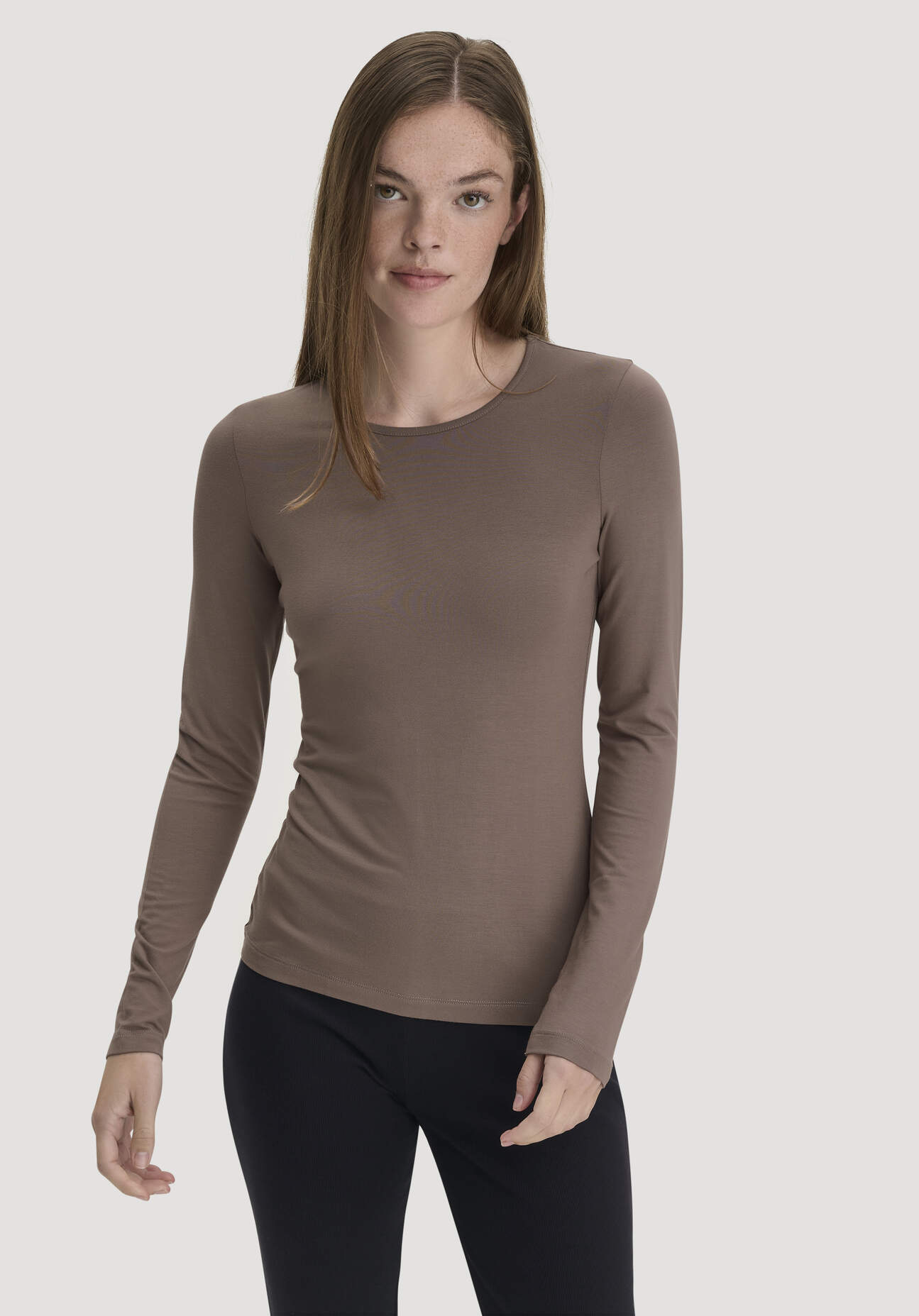 hessnatur Damen Longsleeve PURE FLOW aus TENCEL™ Modal - braun Grösse44