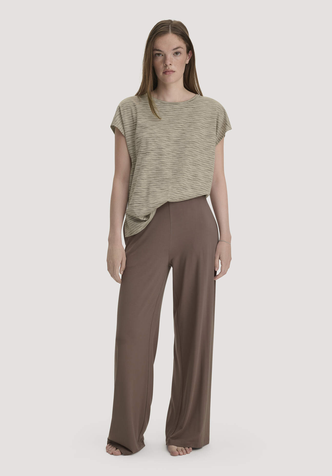 hessnatur Damen Schlafhose PURE SENSE aus TENCEL™ Modal - braun Grösse40