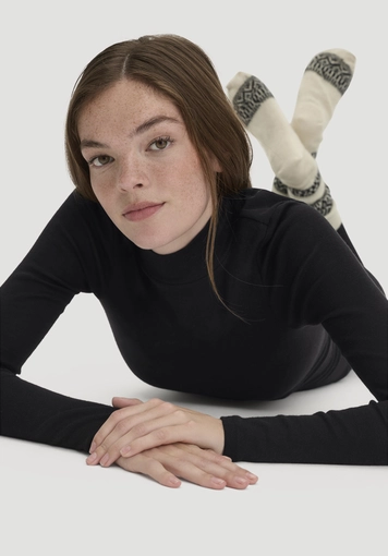 Fitted roll-neck long-sleeved top made of virgin wool and silk - 2