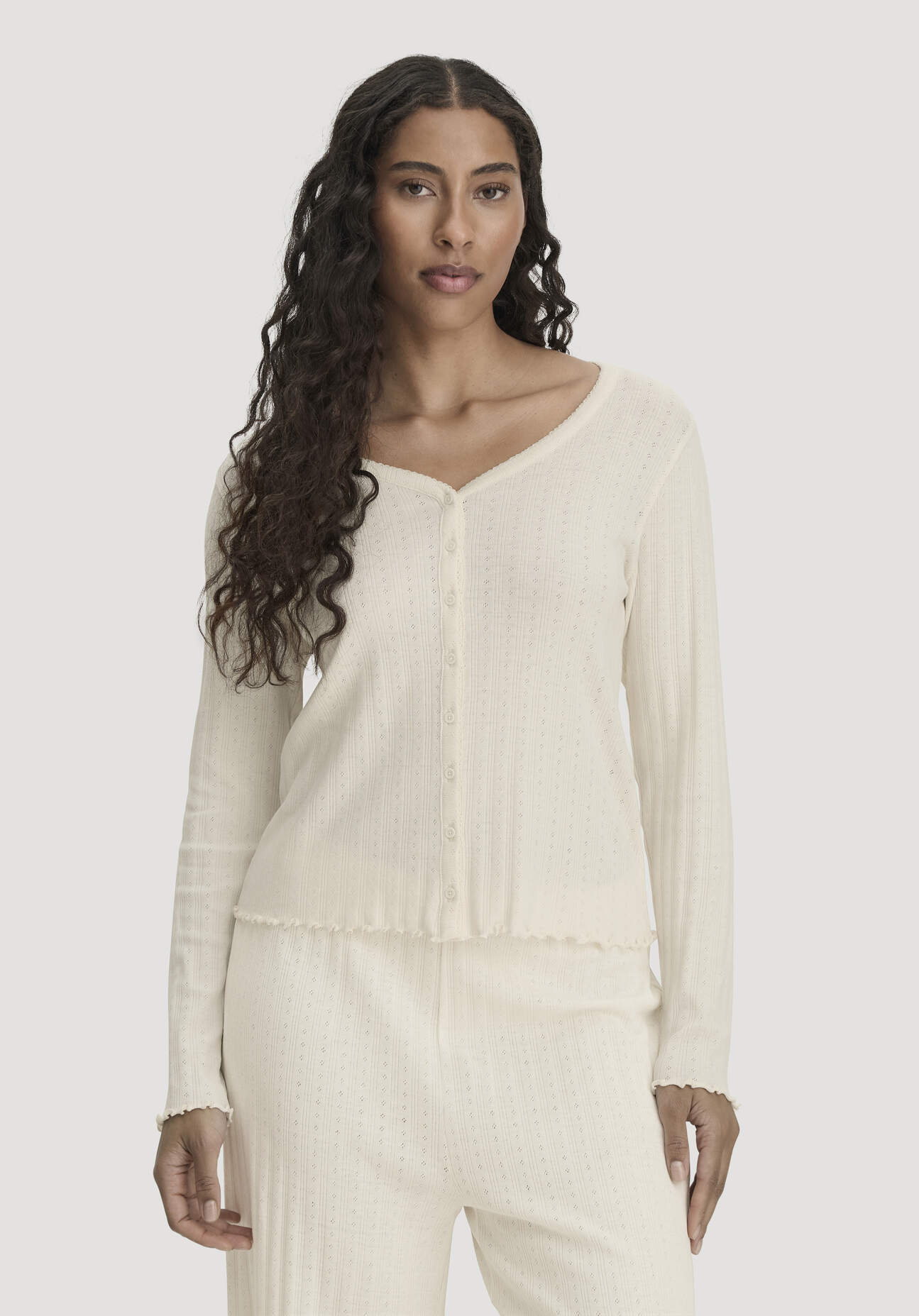 hessnatur Damen Pointelle Cardigan PURE COTTON aus Bio-Baumwolle - naturfarben Grösse42
