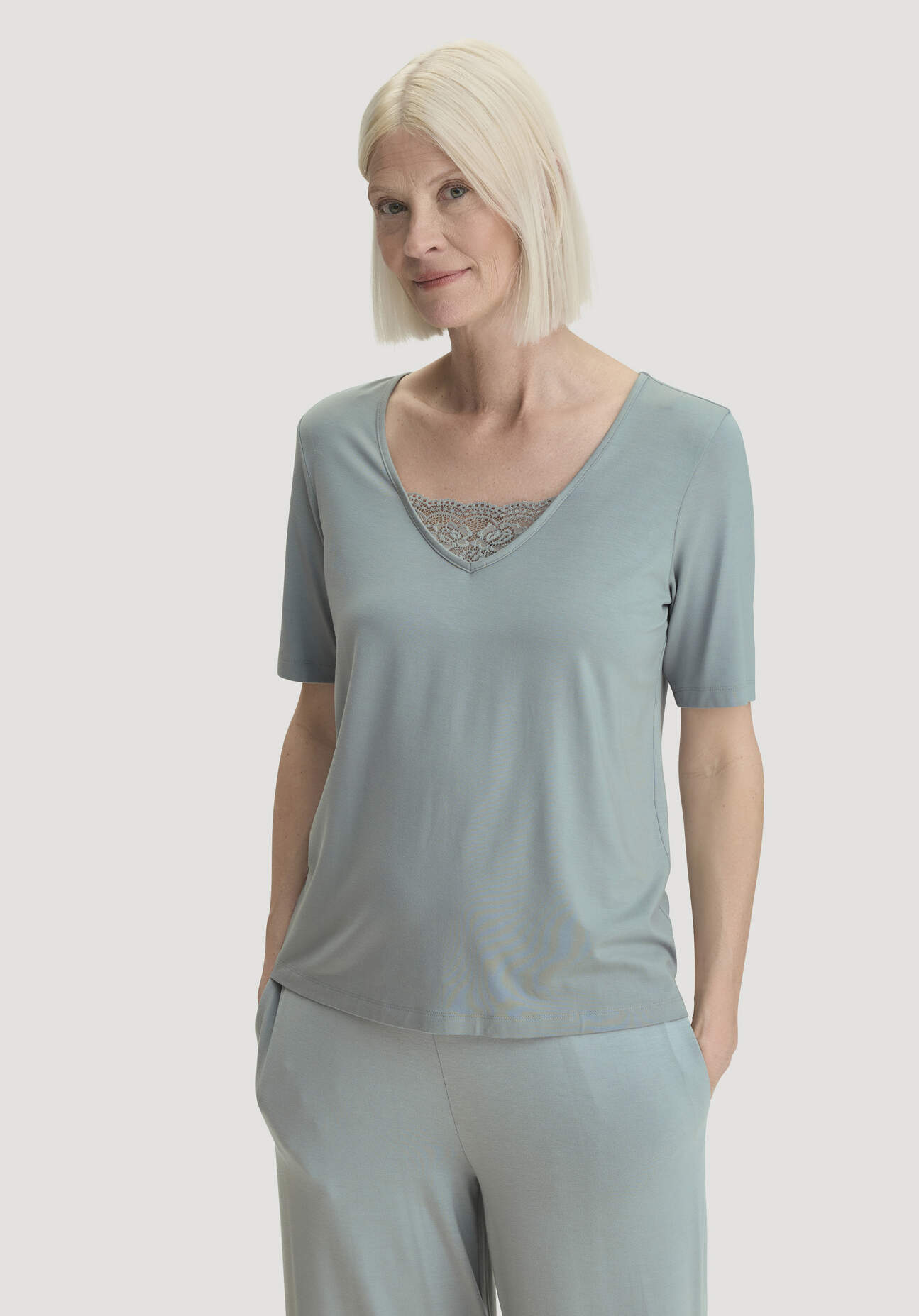 hessnatur Damen T-Shirt PURE SENSE LACE aus TENCEL™ Modal - blau Grösse38