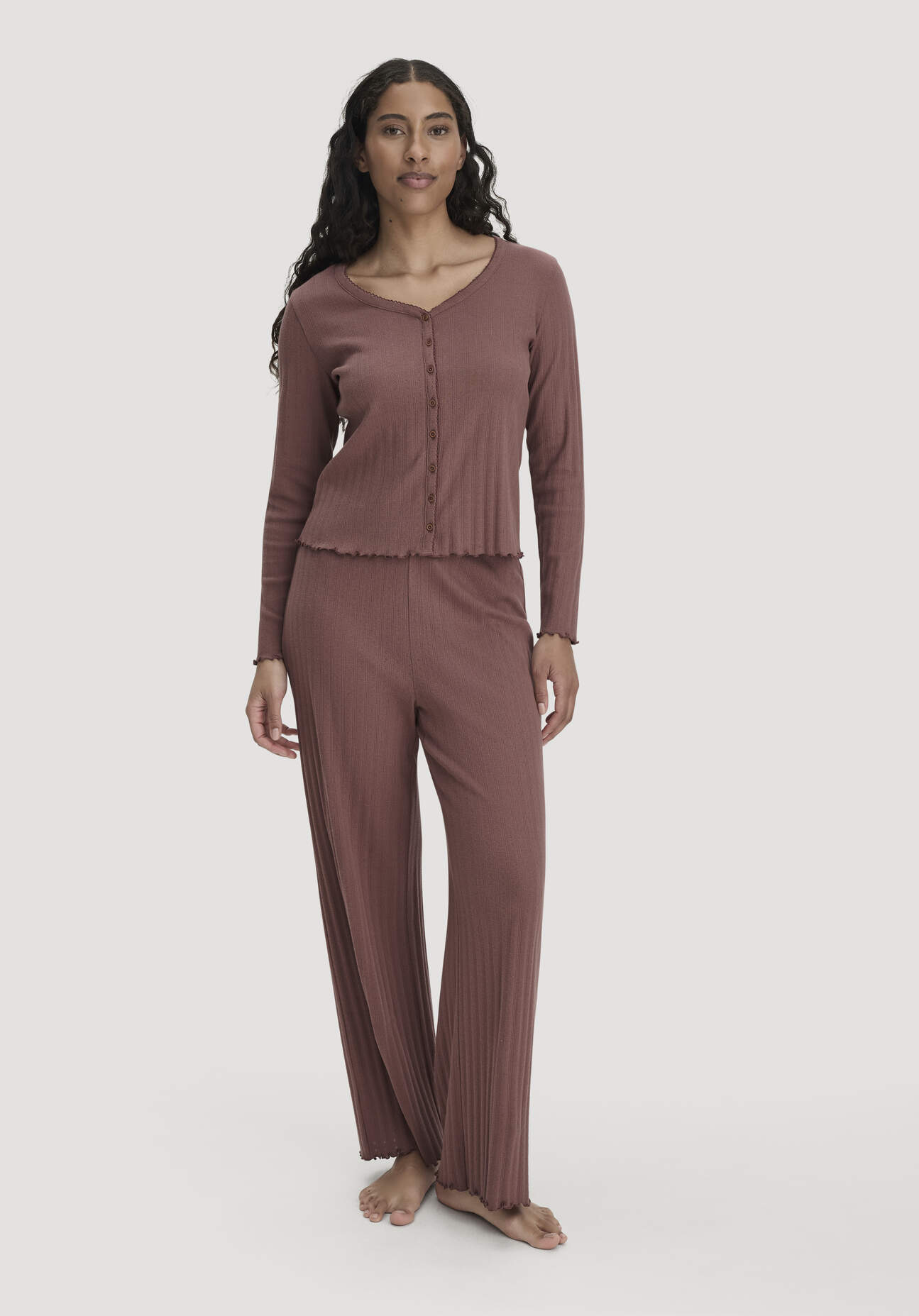 hessnatur Damen Pointelle Schlafhose PURE COTTON aus Bio-Baumwolle - braun Grösse44