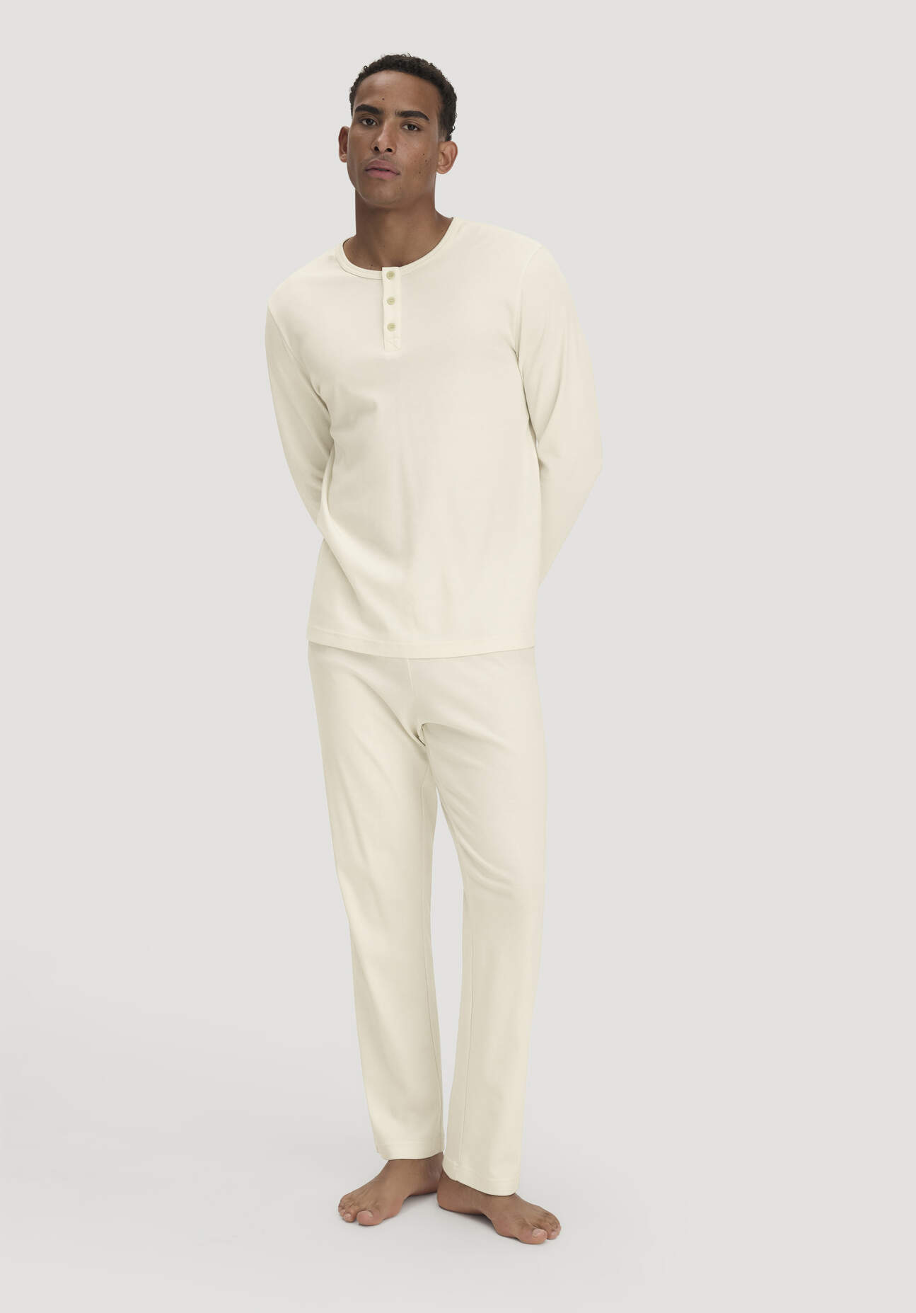 hessnatur Herren Pyjama Relaxed aus Bio-Baumwolle - naturfarben GrösseL