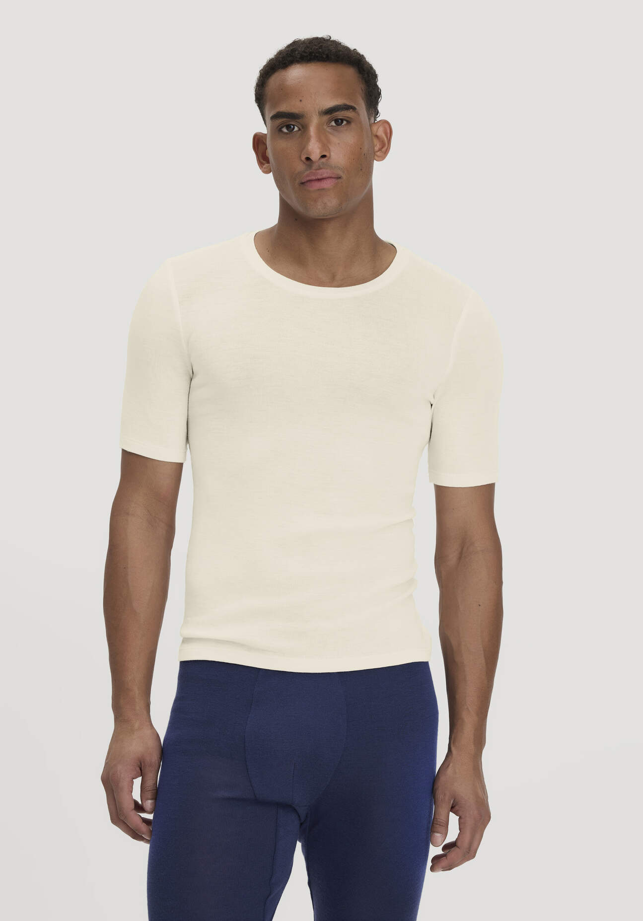 hessnatur Herren T-Shirt PURE FUNCTION aus Bio-Merinowolle und Seide - naturfarben GrösseS