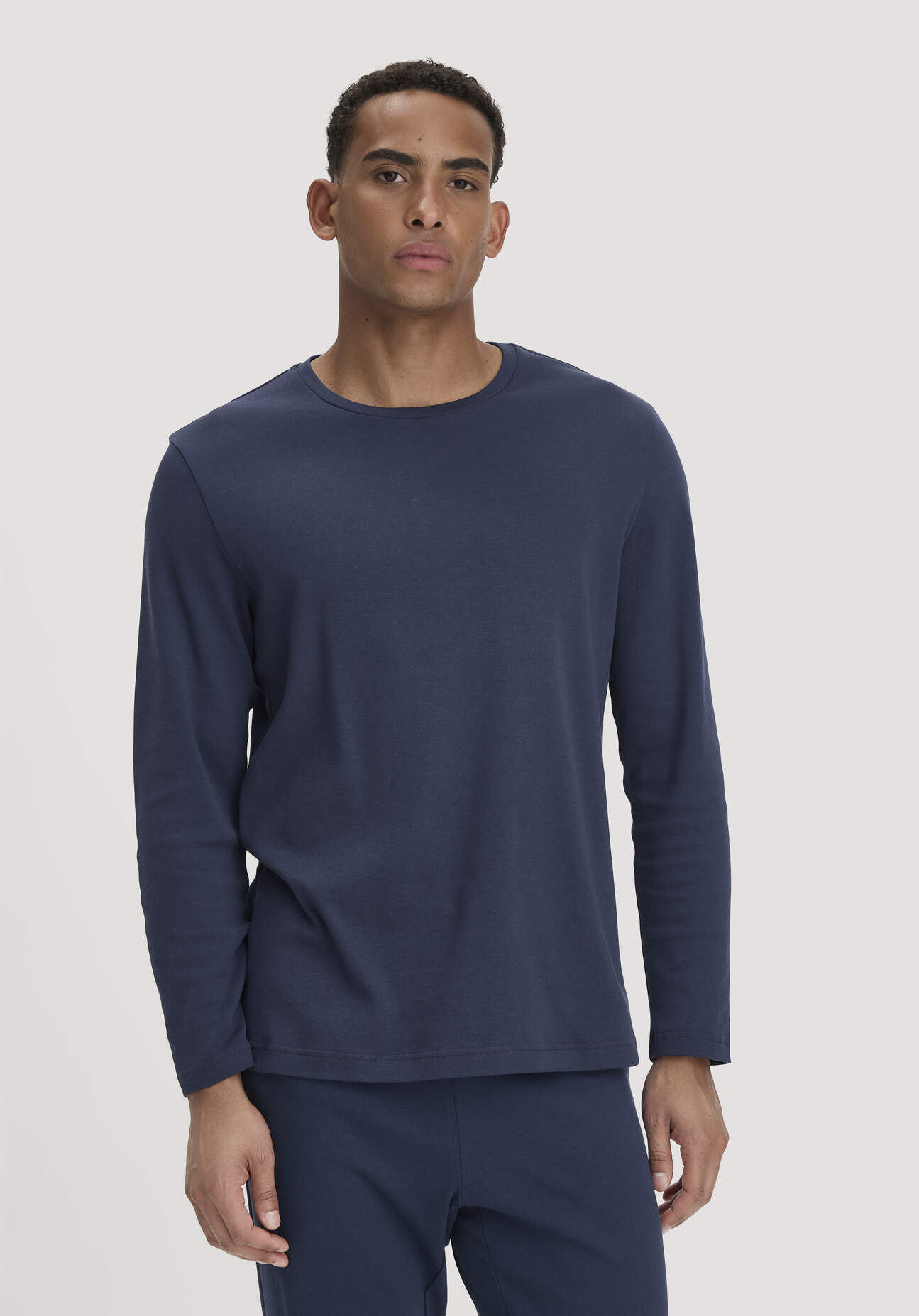 hessnatur Herren Schlafshirt PURE COTTON aus Bio-Baumwolle - blau GrösseL