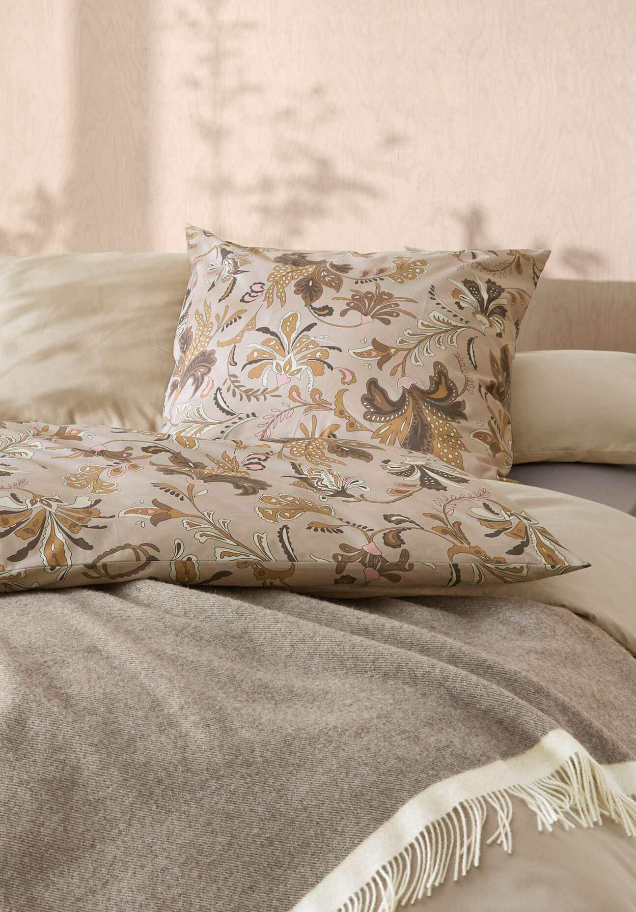 hessnatur Renforcé Bettwäsche Set JAMUNA aus Bio-Baumwolle - beige - Größe 155x220 / 80x80 cm