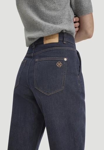 Jeans mit Pleats Tapered Fit aus Bio-Baumwolle - 2