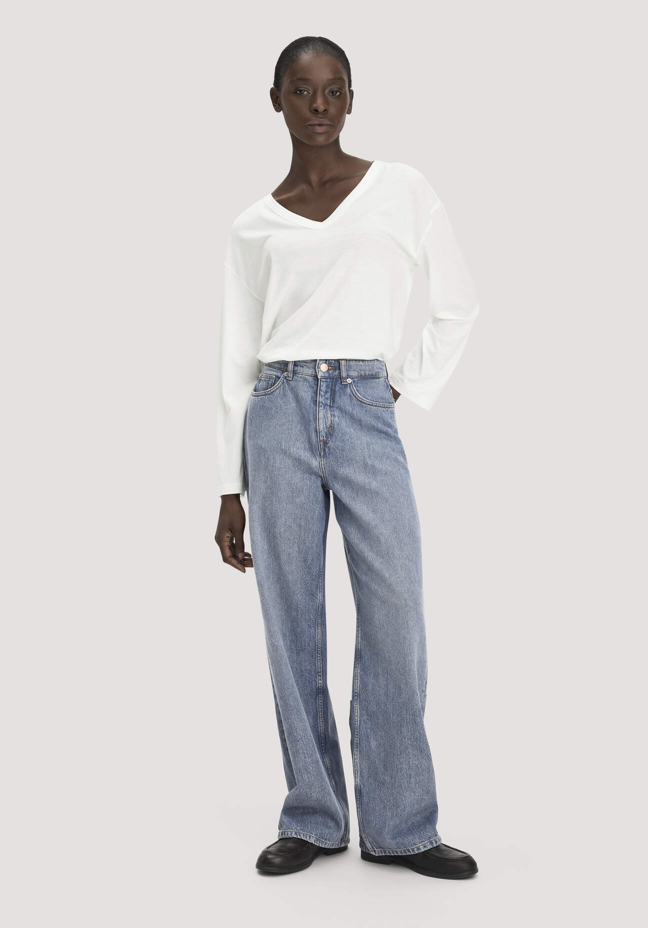 hessnatur Damen Jeans ALVA Wide Leg aus Bio-Baumwolle mit recycelter Baumwolle - blau Grösse30/32