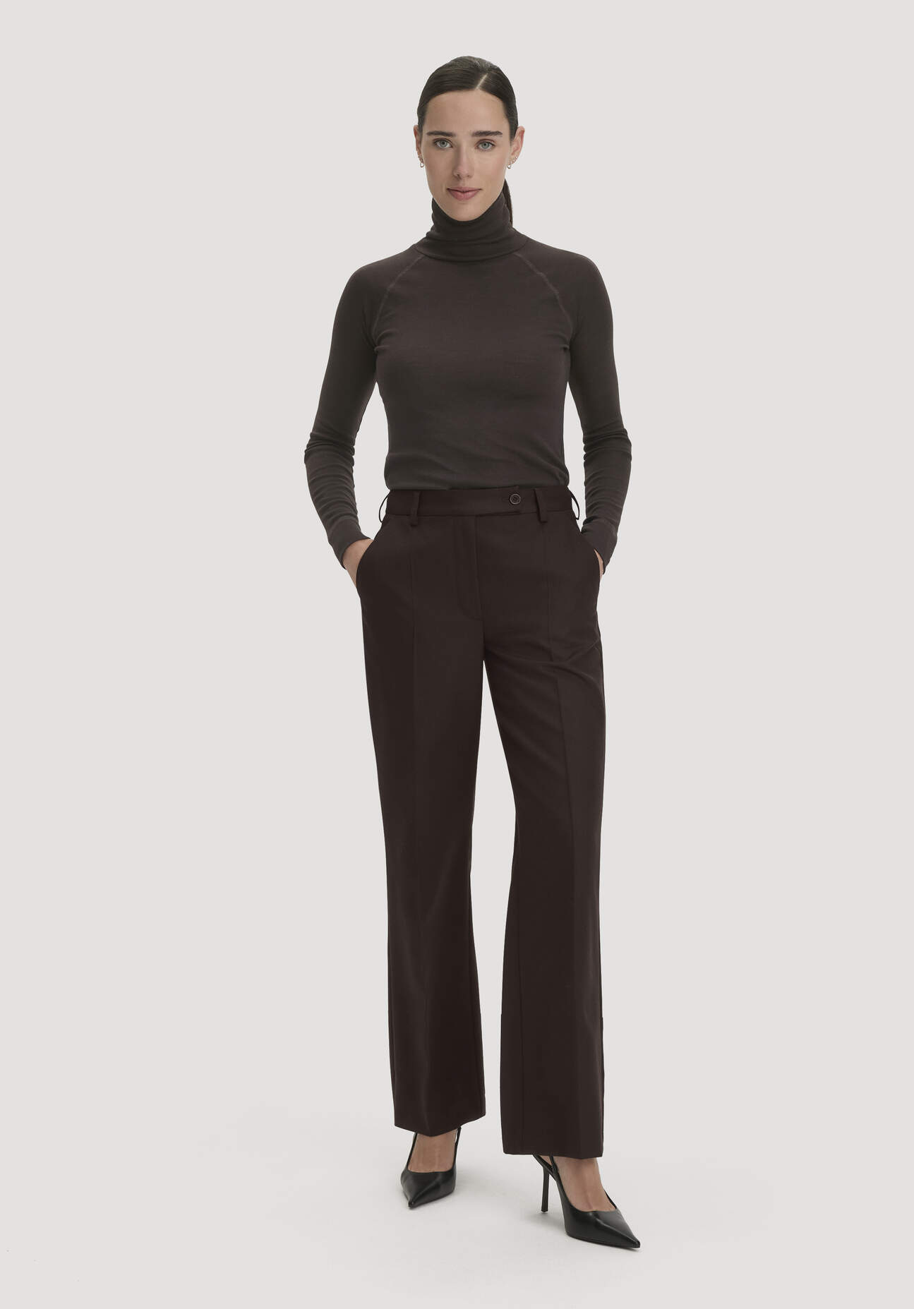 hessnatur Damen Wollhose Straight Leg Relaxed aus Bio-Merinowolle - braun Grösse34