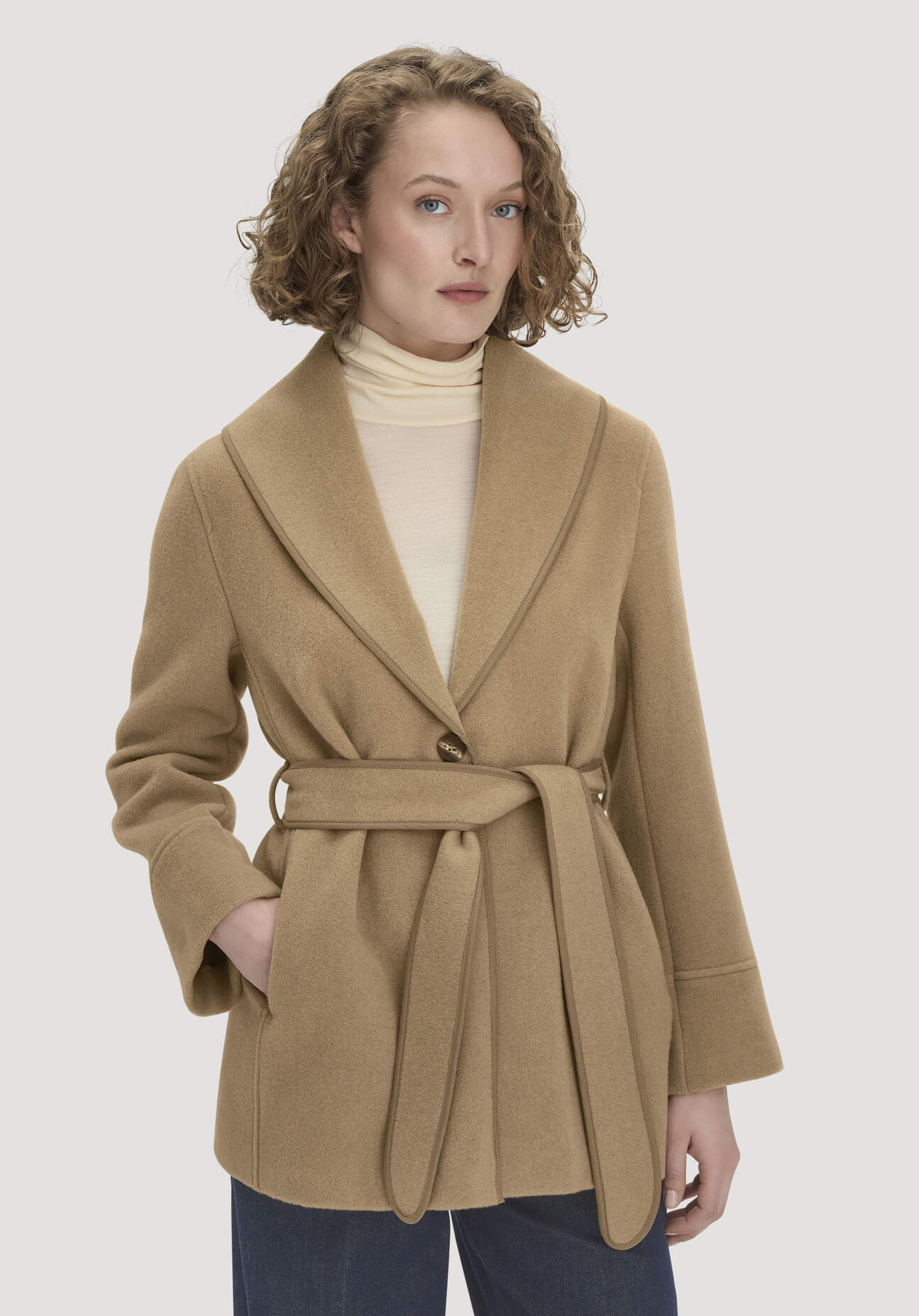 hessnatur Damen Wolljacke Relaxed aus 100% recycelter Wolle - braun Grösse40
