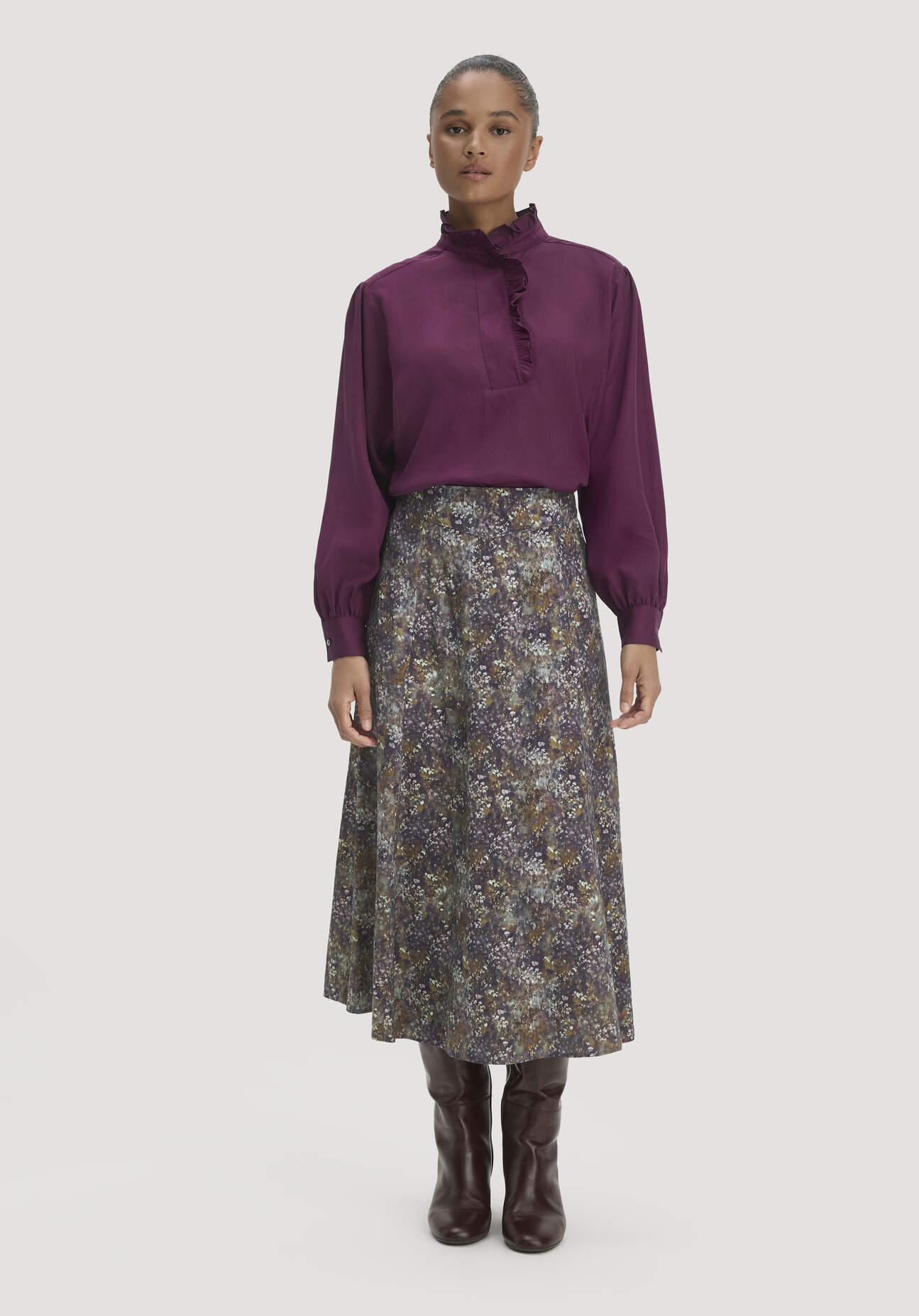 hessnatur Damen Rock Midi aus TENCEL™ Lyocell- und LENZING™ ECOVERO™ Viskose - lila - Größe 46