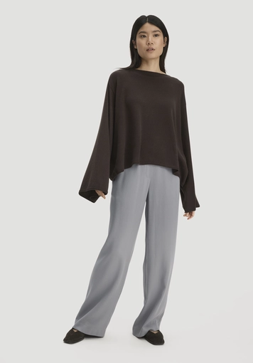Oversized knit sweater made of organic merino wool with cashmere - 1