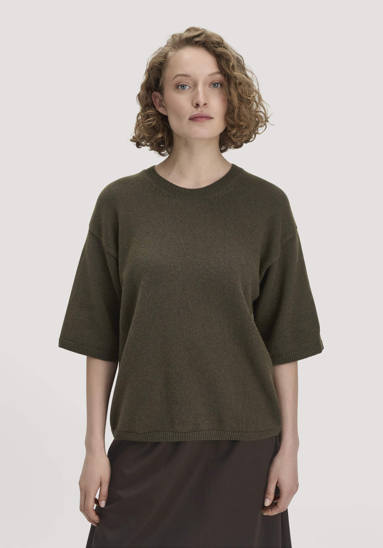 hessnatur Damen Strick Pullover Oversize aus Bio-Merinowolle mit Bio-Baumwolle - grün GrösseM