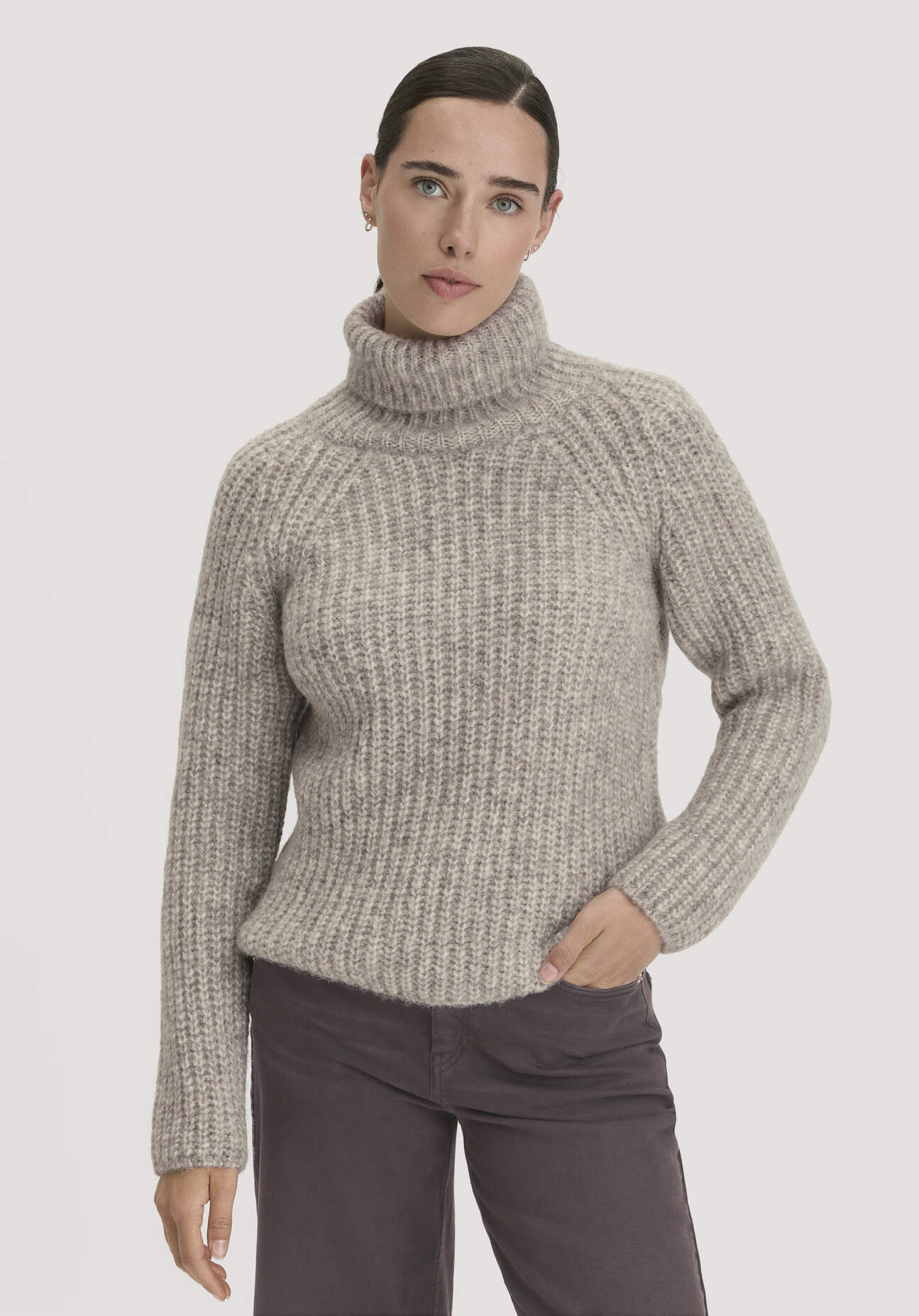 hessnatur Damen Strick Rollkragenpullover Relaxed aus Alpaka mit Bio-Baumwolle - grau - Größe L