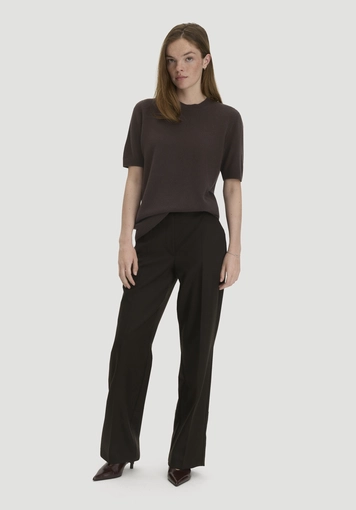 Relaxed pullover made from organic virgin wool with cashmere - 1