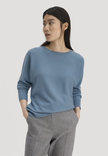 Relaxed pullover made from organic virgin wool with cashmere - 0
