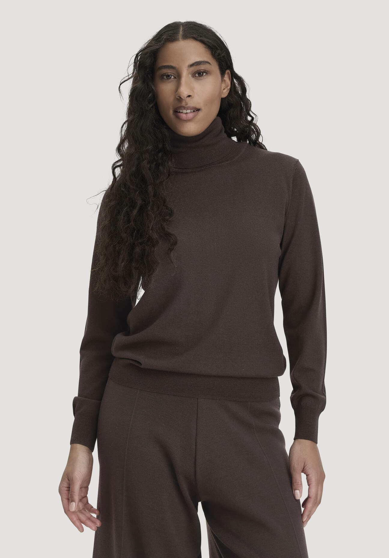 hessnatur Damen Rollkragenpullover Relaxed aus Bio-Merinowolle - braun GrösseXL