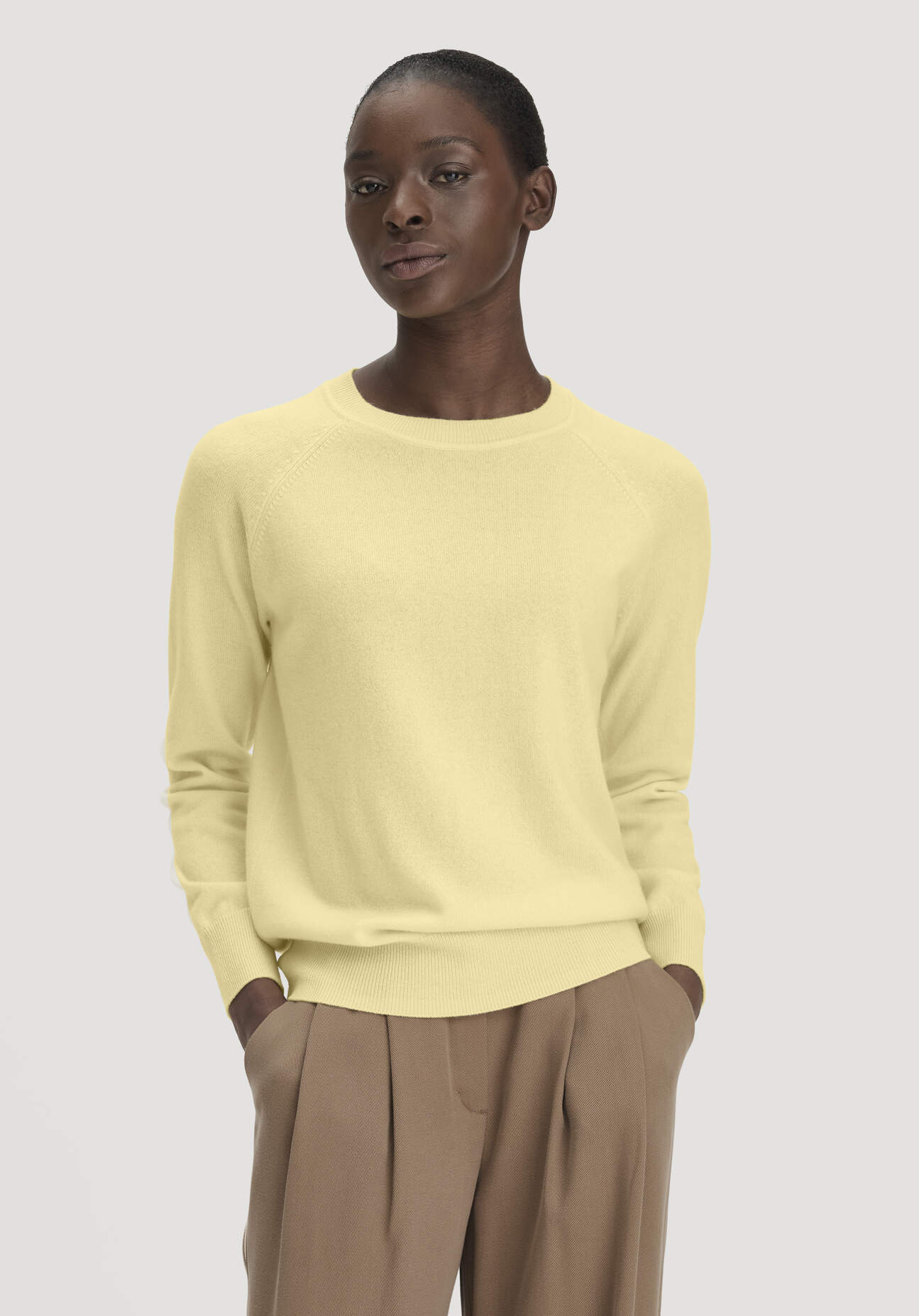 hessnatur Damen Pullover Relaxed BETTER RECYCLING aus Cashmere mit Recycling-Anteil - gelb GrösseL