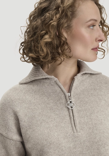 Relaxed knitted Troyer sweater made from virgin wool, recycled wool and organic cotton - 3