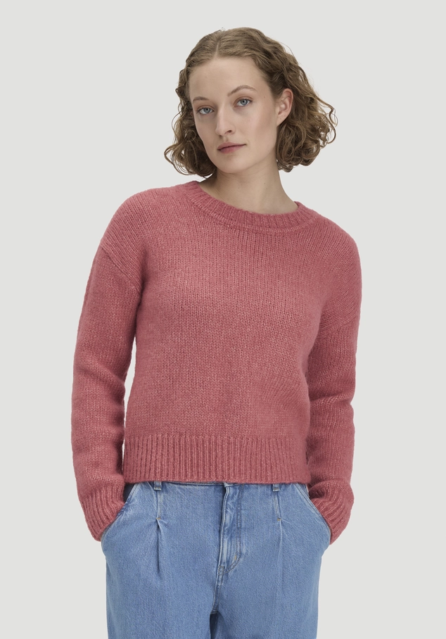 Relaxed knit sweater made of alpaca with organic cotton
