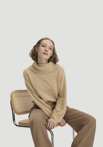 Knit sweater Relaxed BETTER RECYCLING made of cashmere - 4