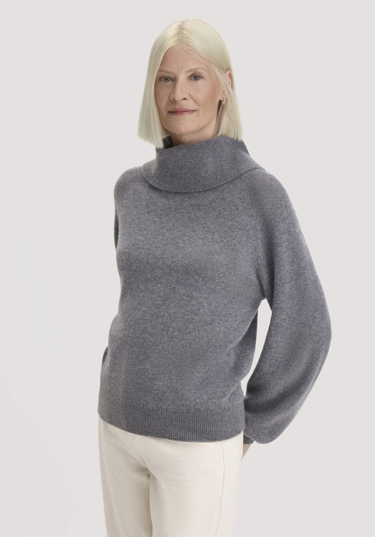 hessnatur Damen Strick-Pullover Relaxed aus Cashmere mit Recyclinganteil - grau - Größe S