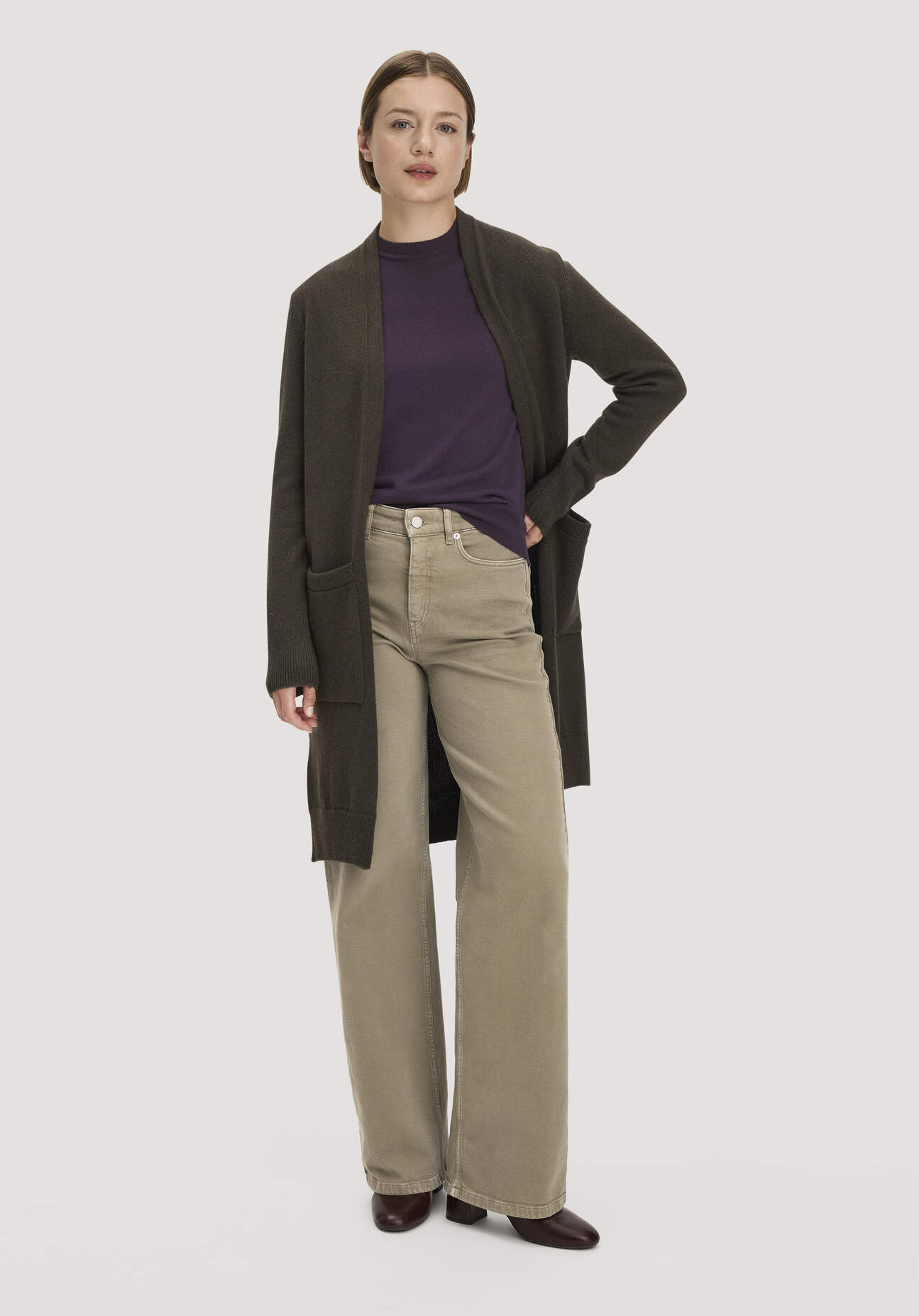 hessnatur Damen Strick Jacke Relaxed aus Bio-Merinowolle mit Bio-Baumwolle - grün - Größe XXL