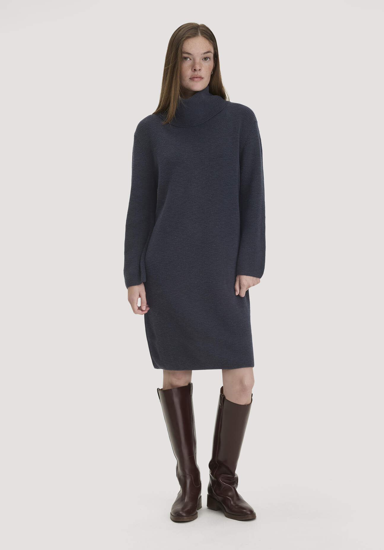 hessnatur Damen Strickkleid Relaxed aus Bio-Baumwolle - blau GrösseXS
