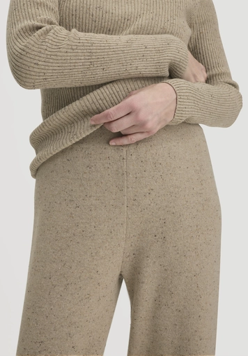 Relaxed knitted trousers made from organic cotton and recycled virgin wool - 2