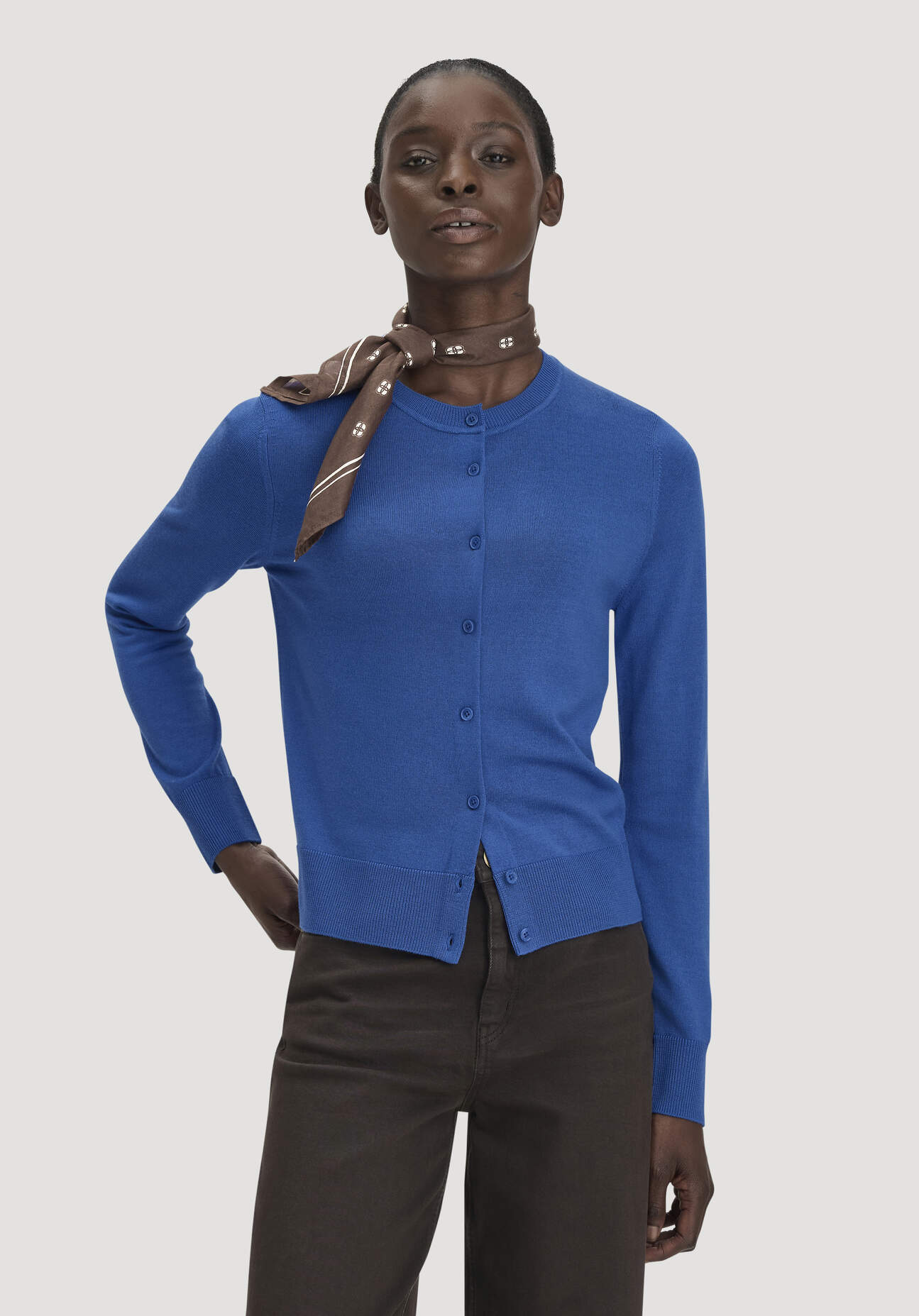 hessnatur Damen Strickjacke Regular aus Bio-Merinowolle - blau GrösseXS