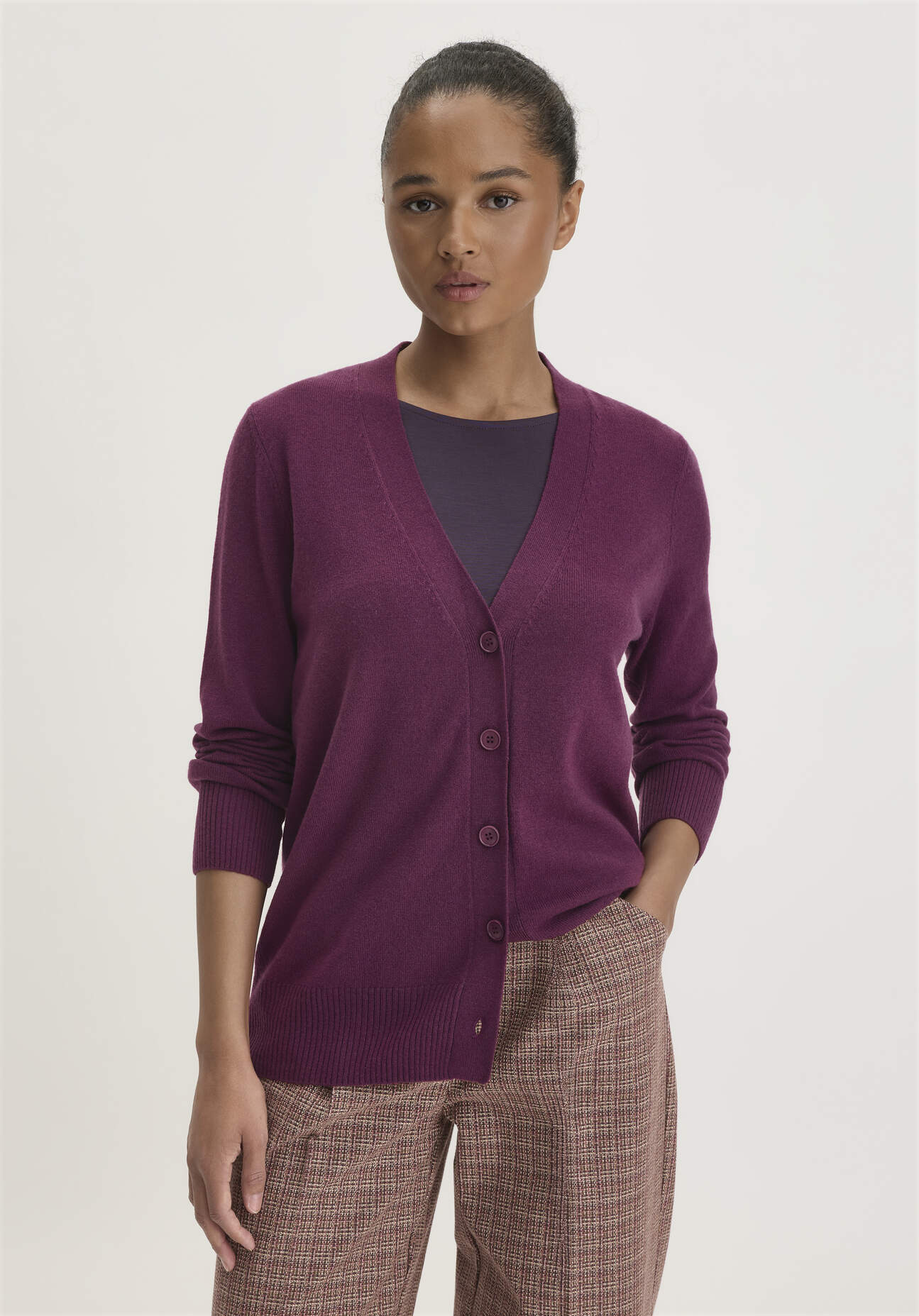 hessnatur Damen Strickjacke Relaxed aus Bio-Schurwolle mit Cashmere - rot GrösseL