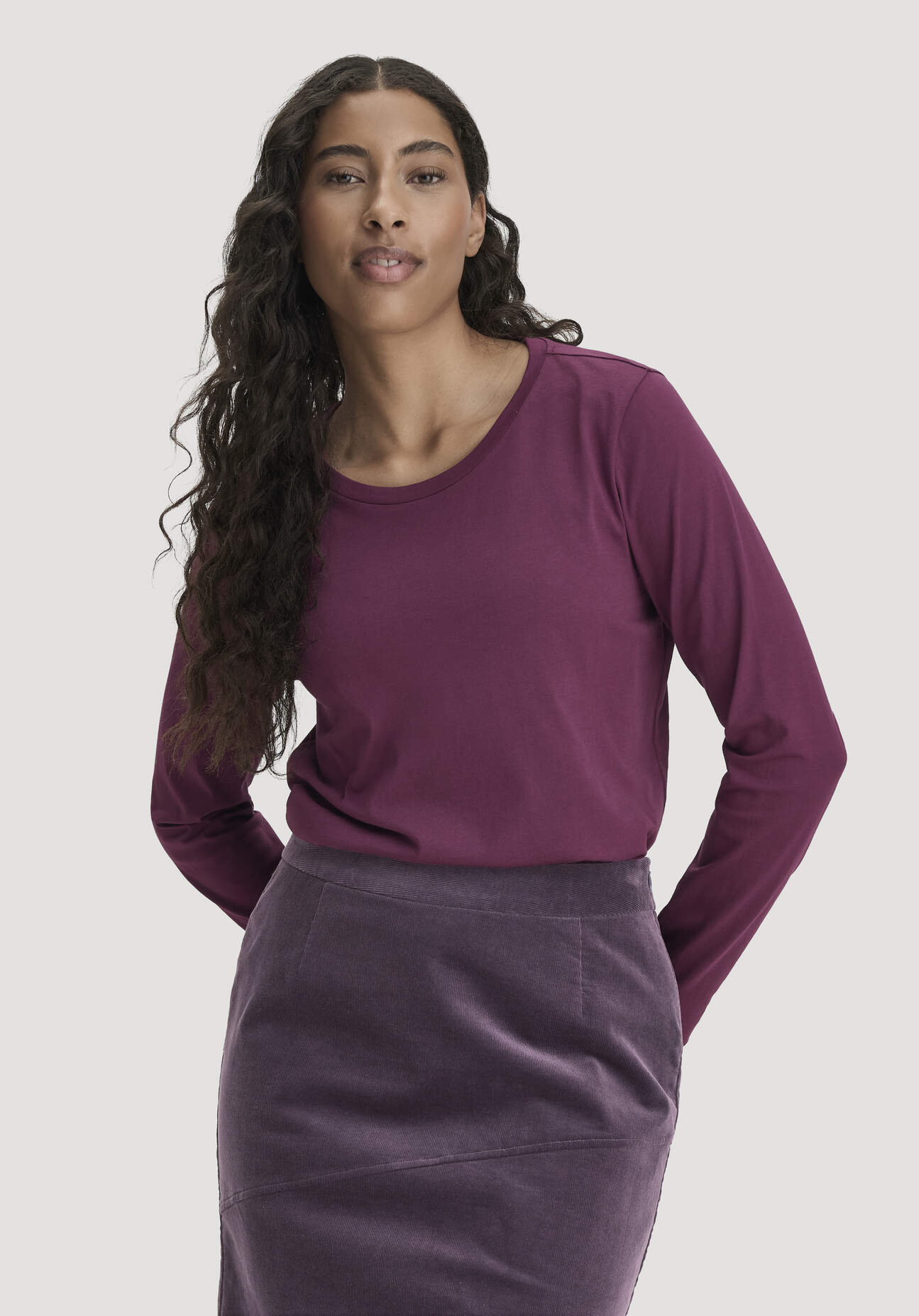 hessnatur Damen Longsleeve Relaxed aus Regenerative Organic Cotton (ROC) - rot Grösse34