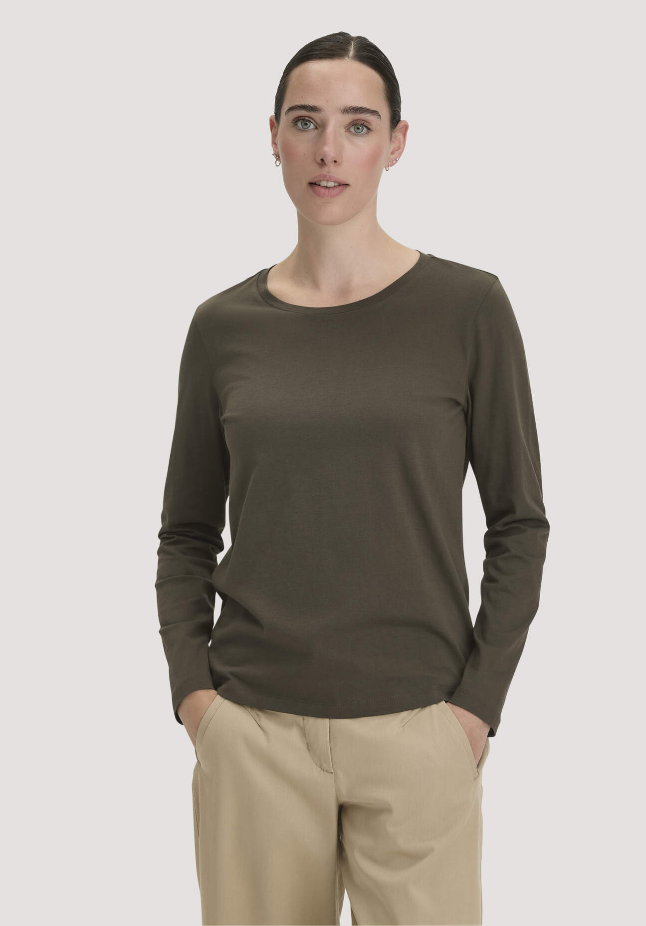 hessnatur Damen Longsleeve Relaxed aus Regenerative Organic Cotton (ROC) - grün Grösse34