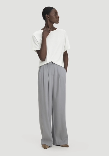 Oversized T-shirt made from TENCEL™ Lyocell and organic cotton - 1