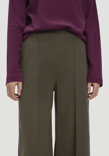 Wide leg relaxed trousers made from organic cotton - 2