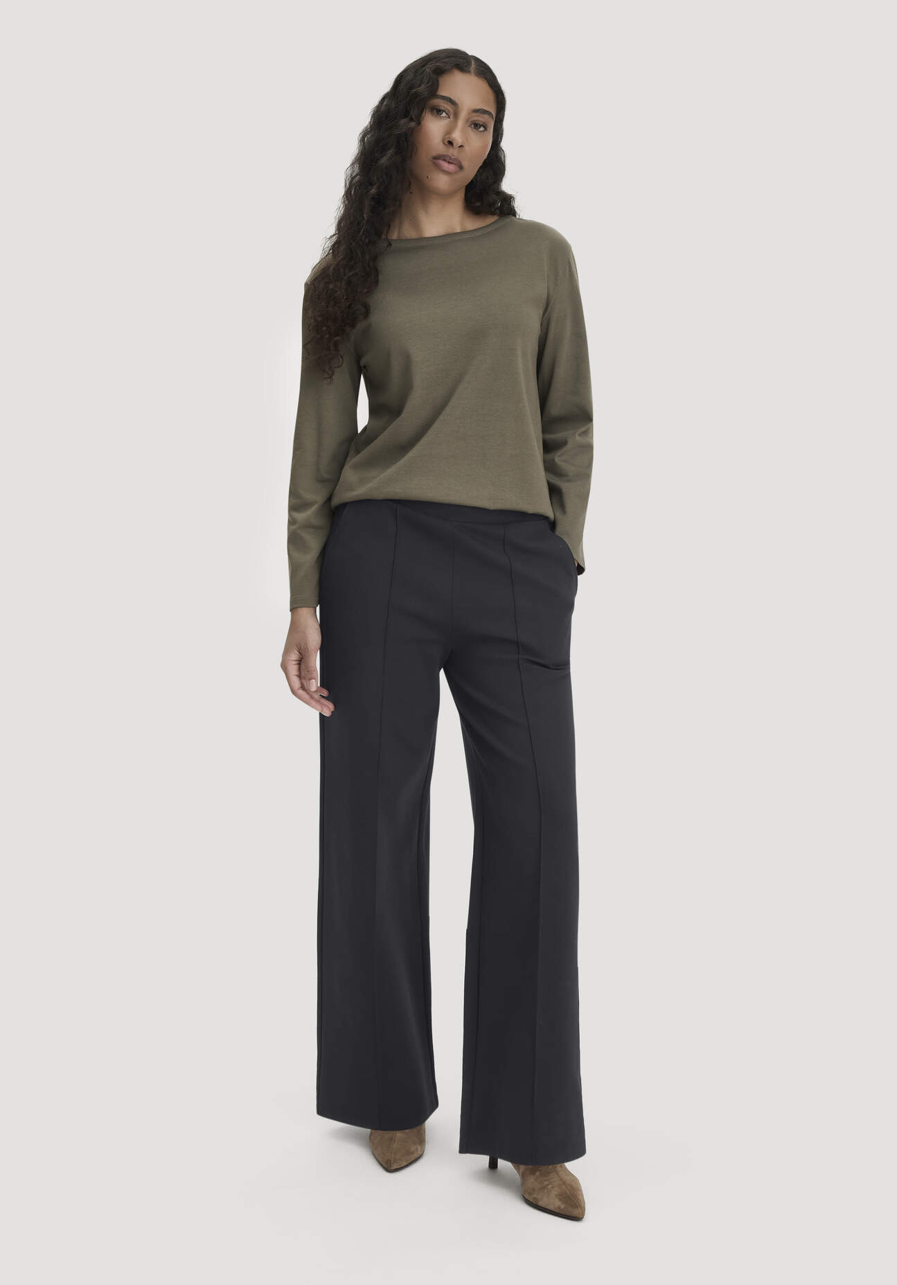 hessnatur Damen Hose Wide Leg Relaxed aus Bio-Baumwolle - schwarz Grösse34