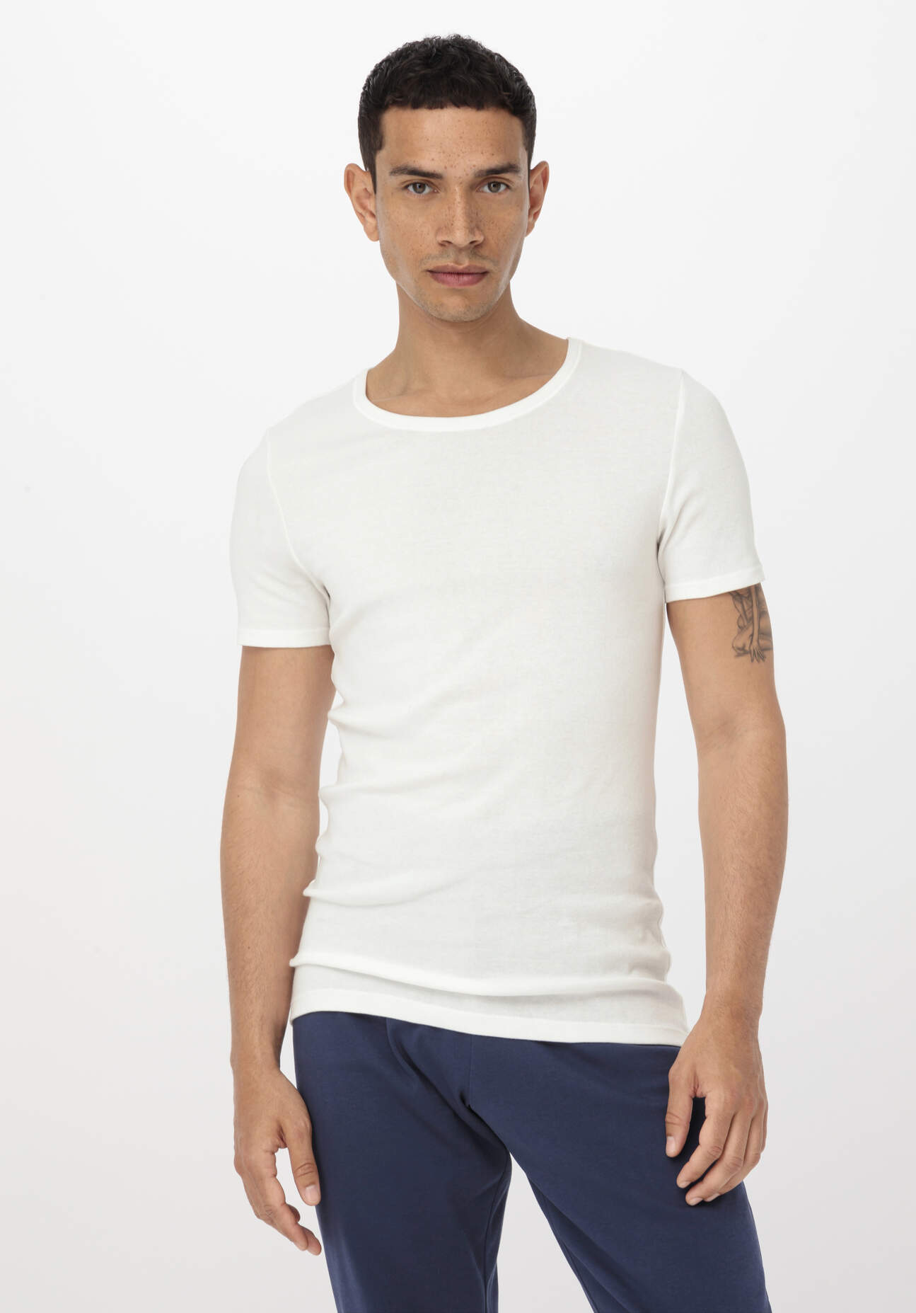 hessnatur Herren T-Shirt PURE COTTON aus Bio-Baumwolle - weiß Grösse4 = S
