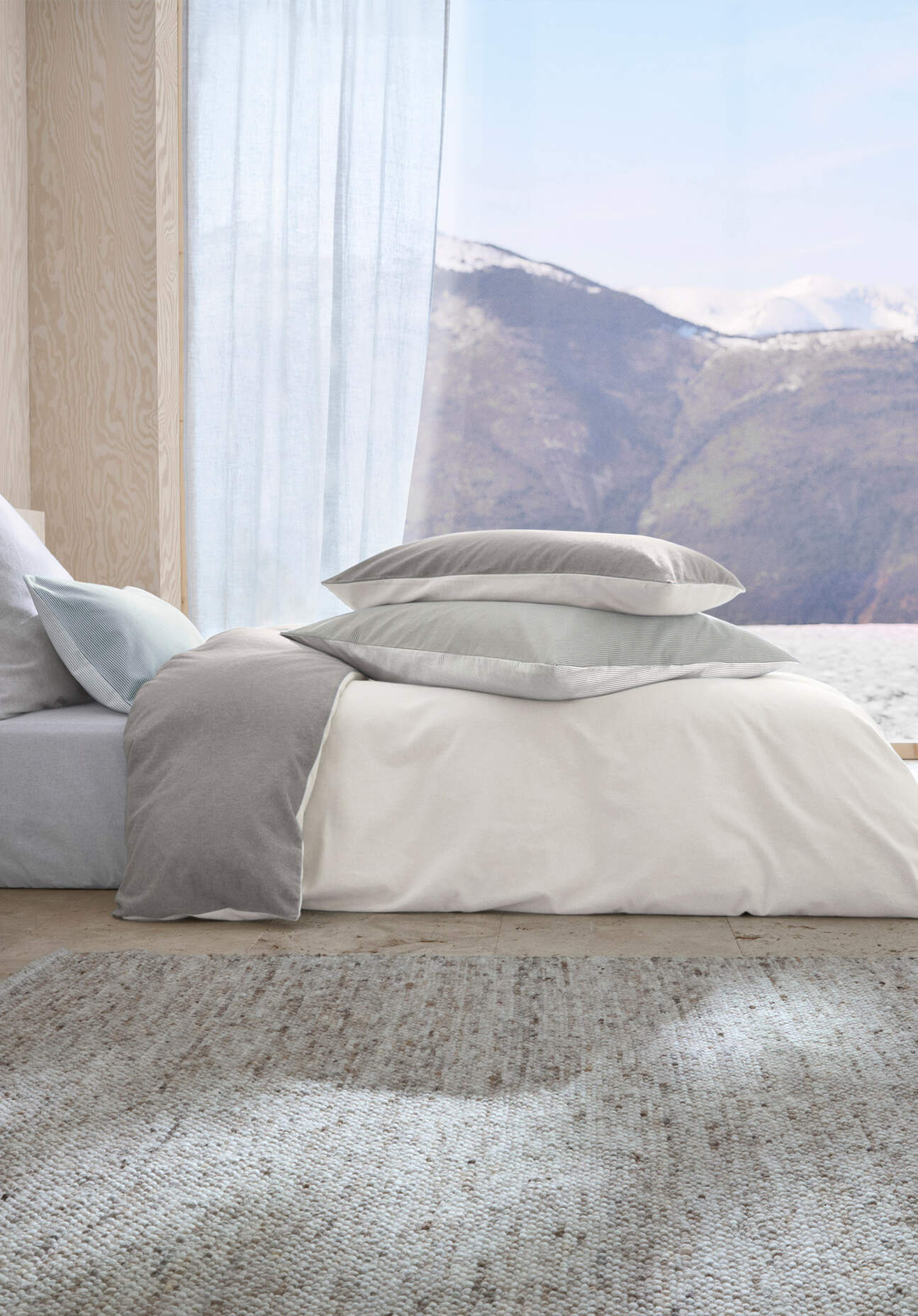 hessnatur Biber Wende-Bettwäsche-Set aus Bio-Baumwolle - grau - Größe 155x220 / 80x80 cm
