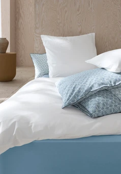 Satin bedding set made from pure organic cotton